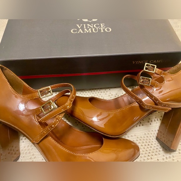 Vince Camuto Dahlein Mary Jane Pumps - Picture 11 of 16